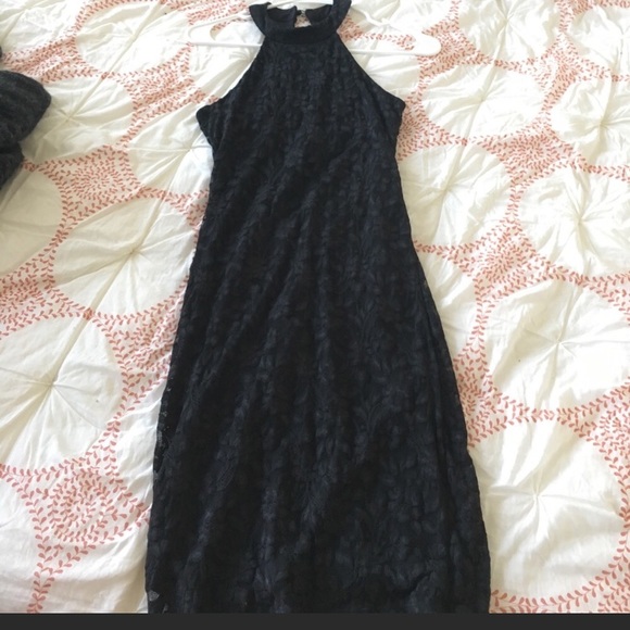 NWT Black high neck lace bodycon dress - Picture 2 of 4